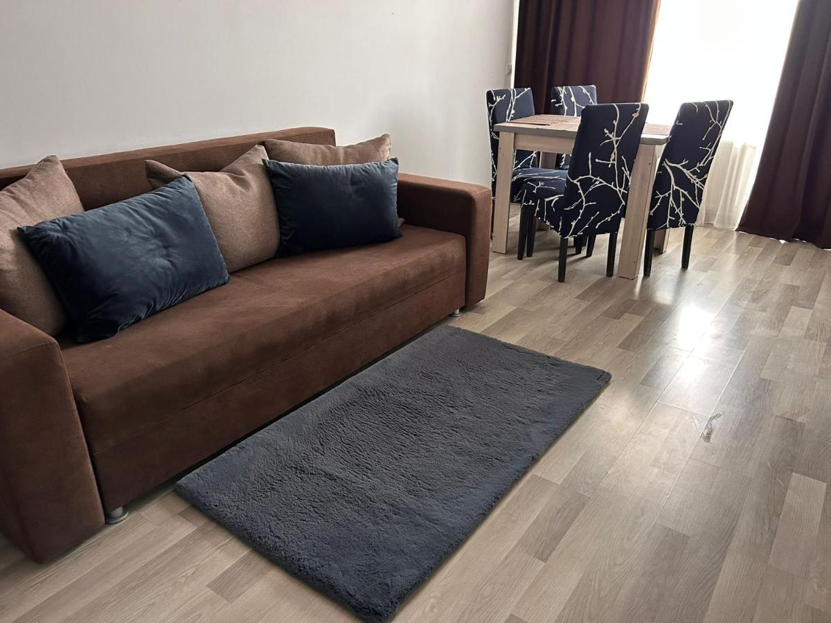 Apartament Carina Summerland Мамая Екстериор снимка