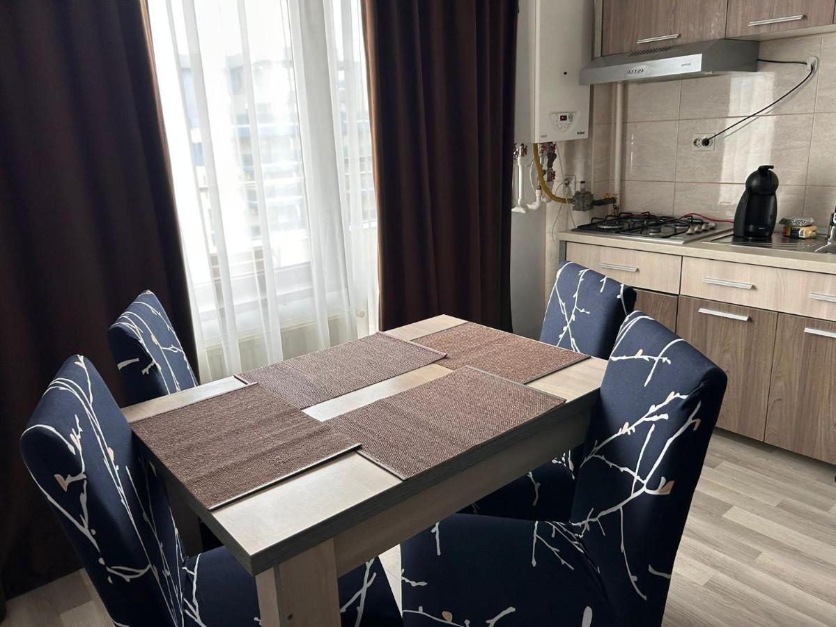Apartament Carina Summerland Мамая Екстериор снимка